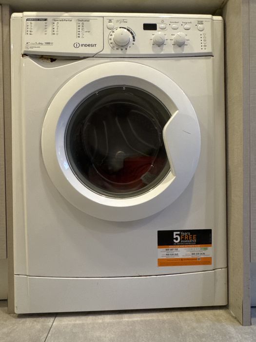 Maquina de Lavar - Indesit