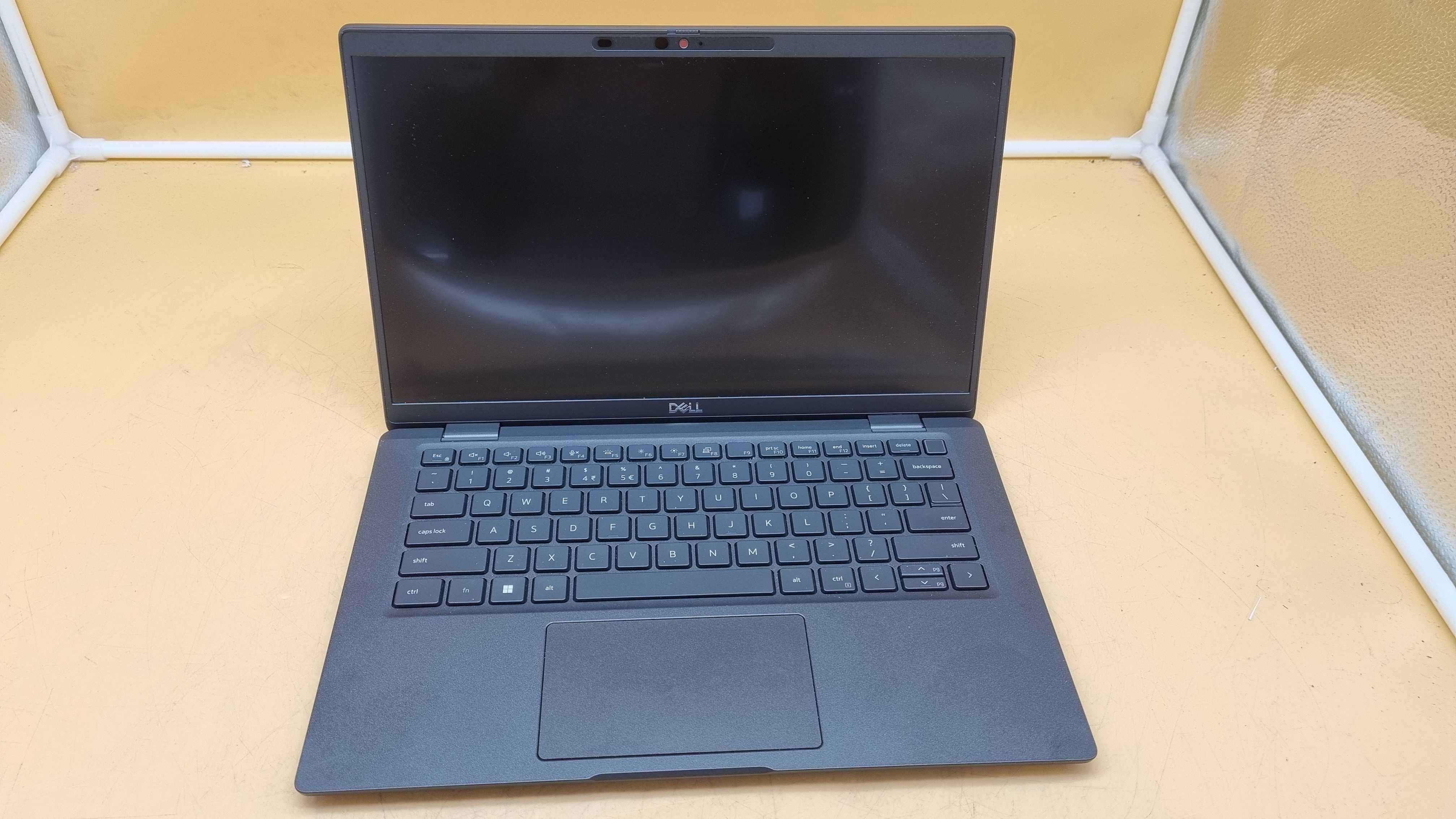 Laptop DELL LATITUDE 7420 i7-1185G7 32 RAM 512 NVME