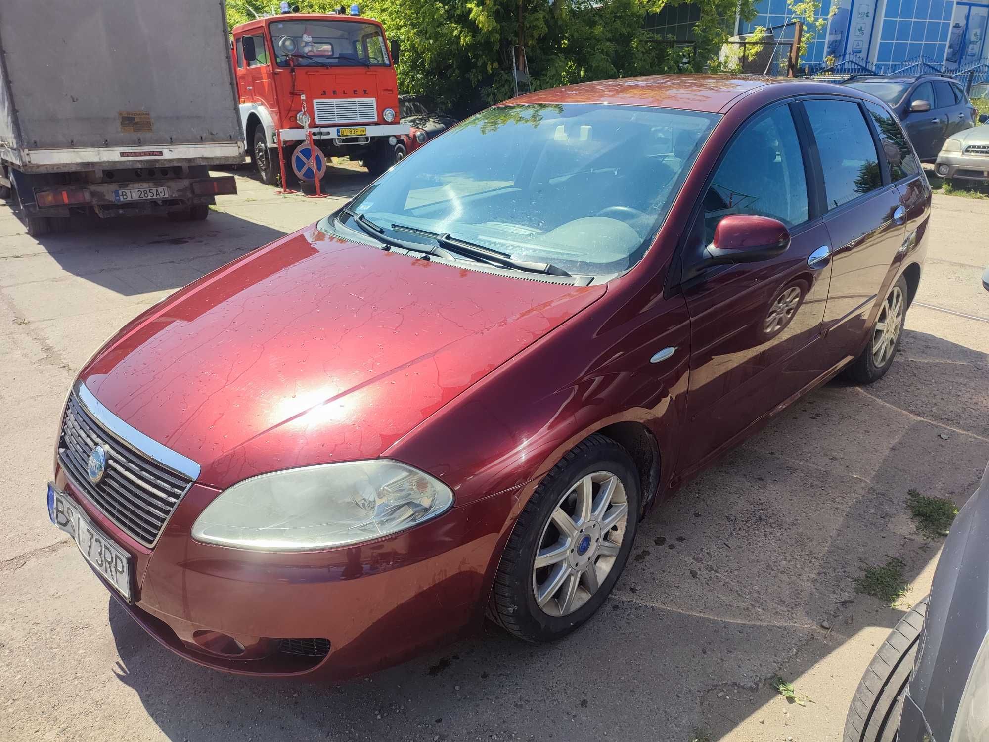 rezerwacja Fiat Croma 1.9 JTD kombi *2005 rok* Przegląd na rok