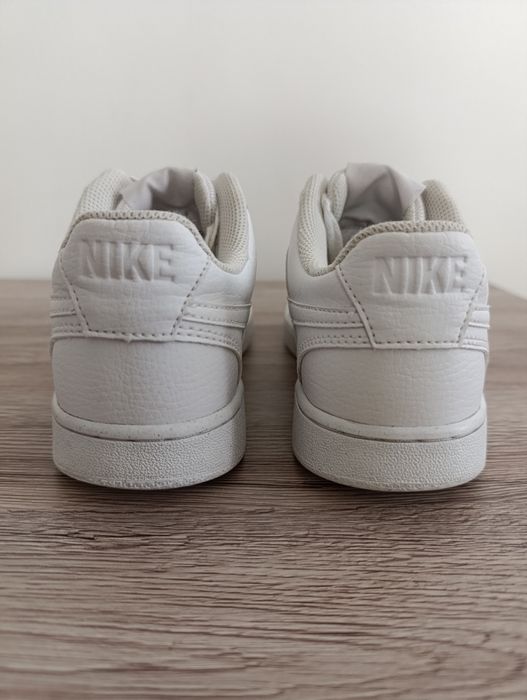 Buty damskie sneakersy Nike Court Vision Low rozmiar 38,5