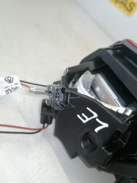 Farolim esquerdo RENAULT Clio IV (BH_)