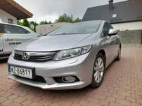 Honda Civic Honda Civic 2012 rok, 1.8 sedan srebrny, LPG