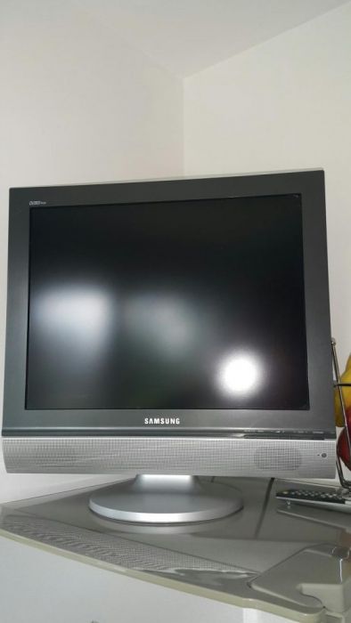 TV Samsung 21 cali LCD