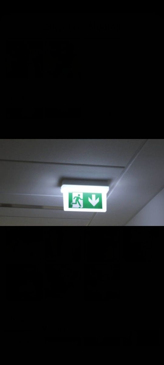 Wyjście ewakuacjine oprawa ewakuacyjna tabliczka BHP lampa ewakuacyjna