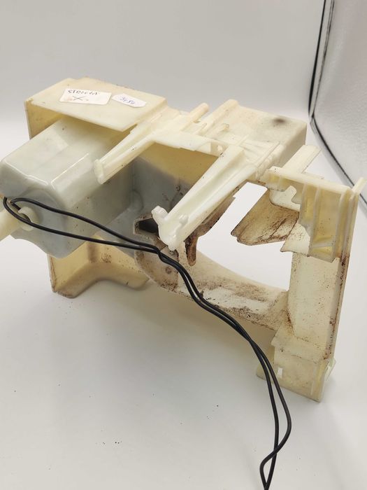 Młynek Krups EA81 EA82 uszkodz.