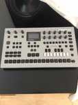 Elektron analogue Four MKII Gray.Nunca usada.
