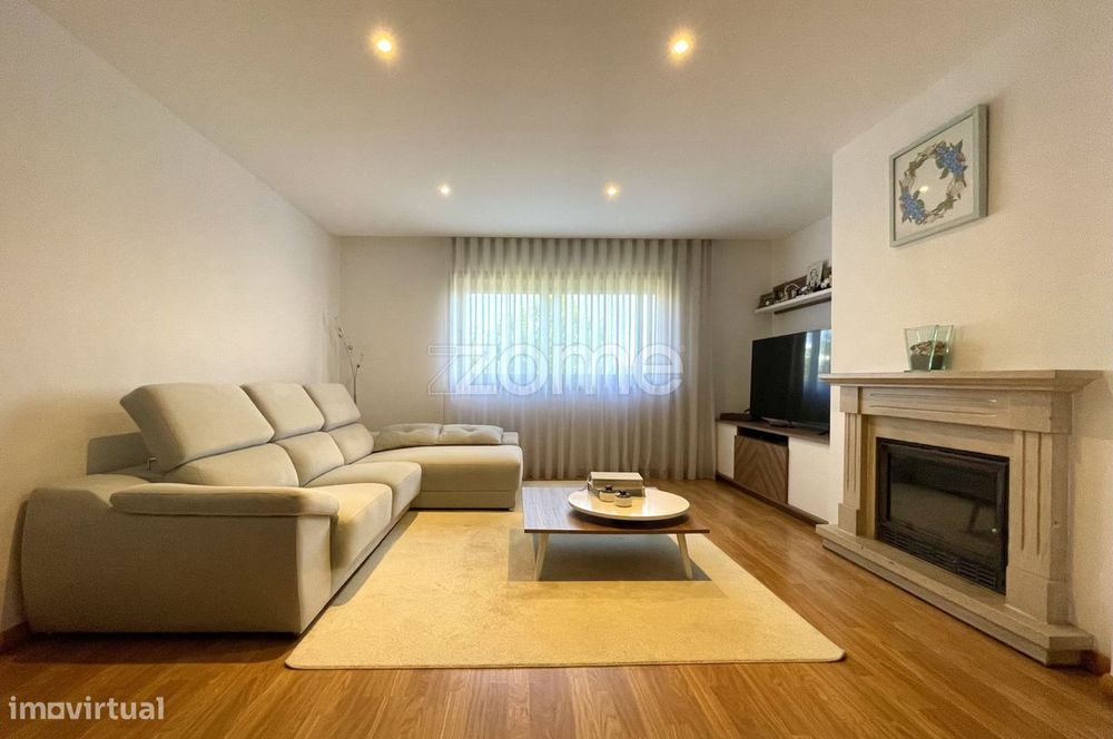 Apartamento T3 Suite | Último Piso ao Aeroporto