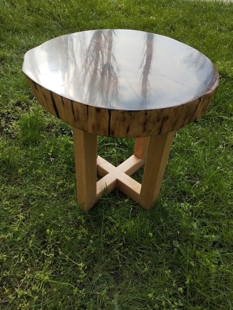 Кавовий стіл (дерев'яний столик, дубовий стіл, стіл із дуба, спил)