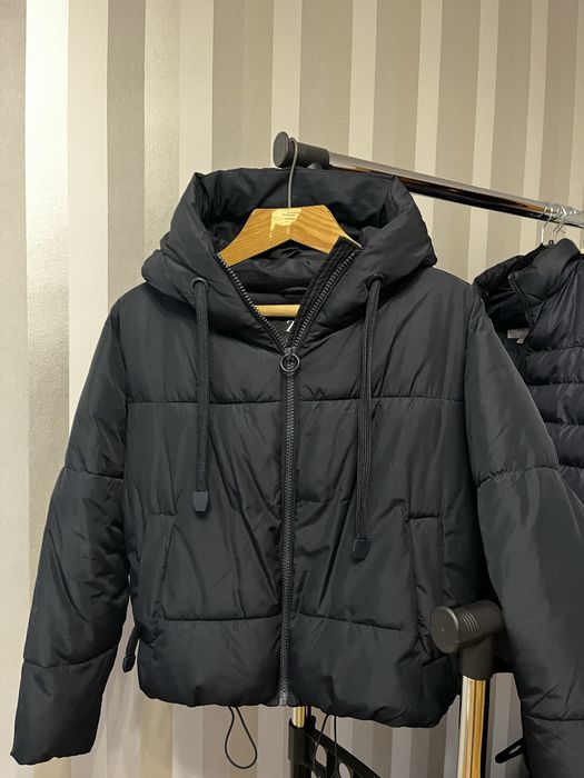 Куртка ZARA демісезонна осінь/зима з капюшоном