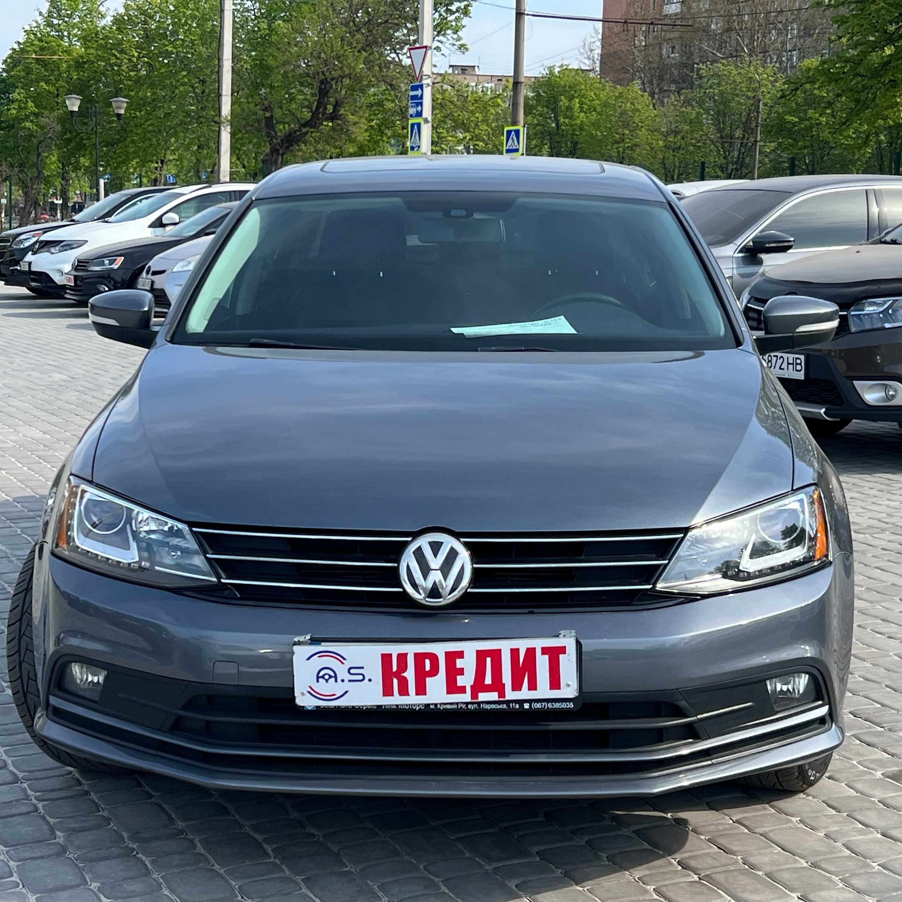 Продам Volkswagen Jetta 2015 рік можлива розстрочка,кредит!