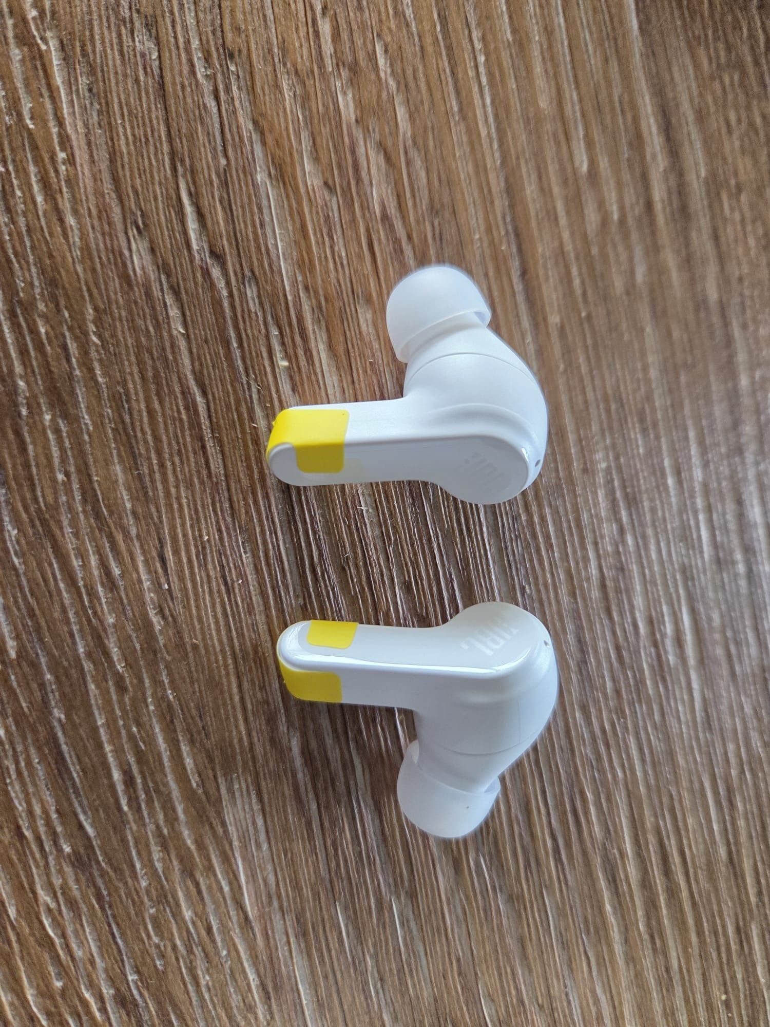 Sluchawki JBL WAVE Beam, nowe