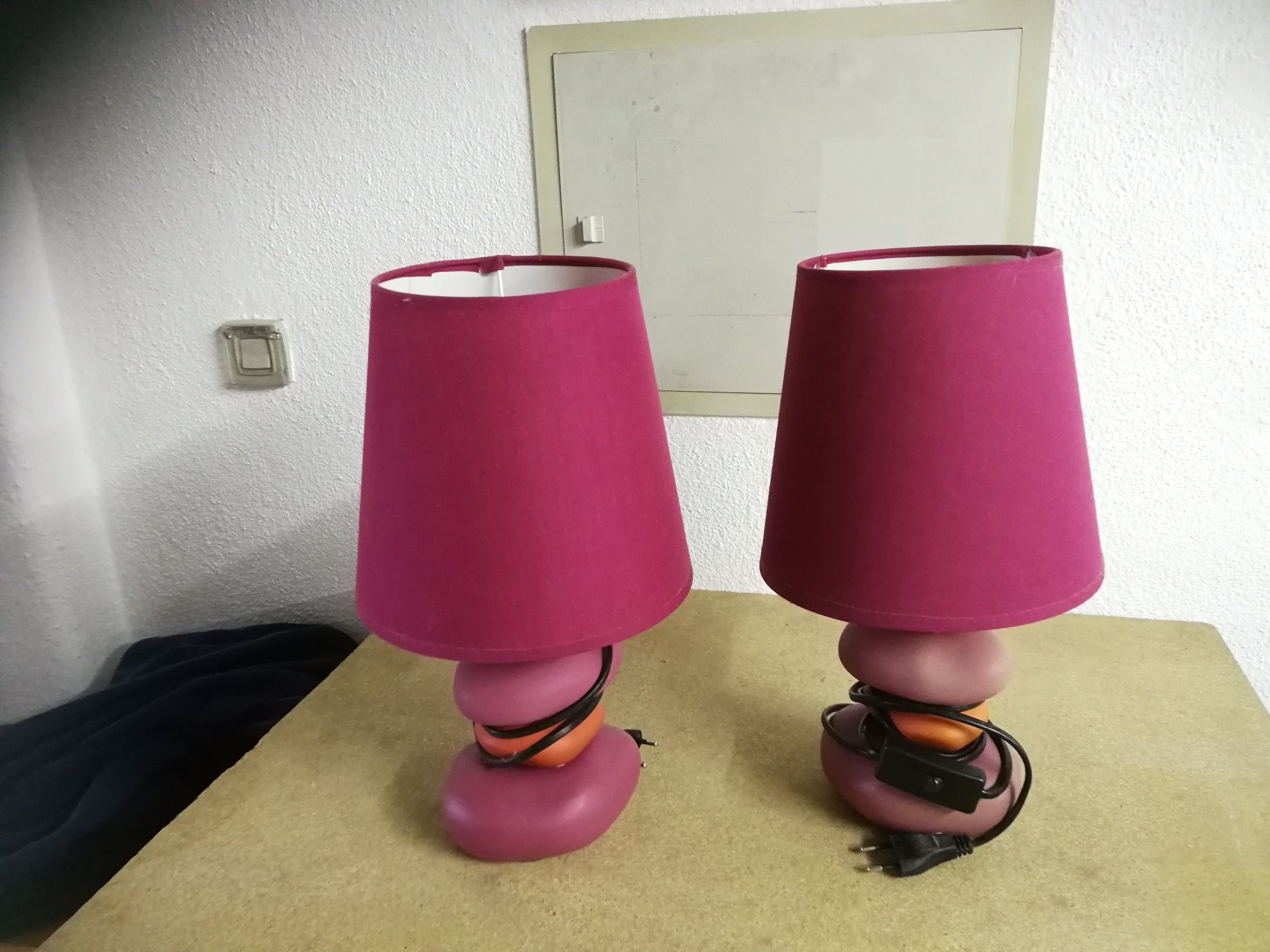 Candeeiros de mesa (cabeceira)