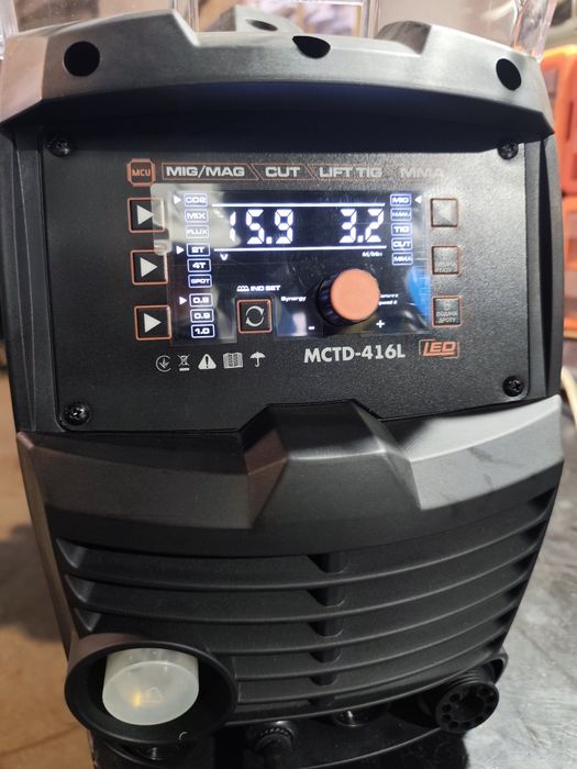 Продам зварювальний апарат