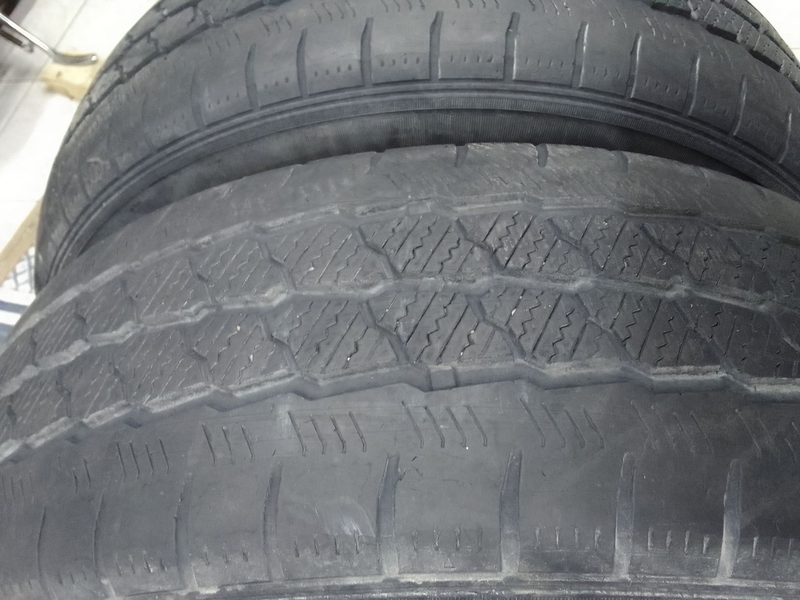 2 Opony wielosezonowe 215/60r17C ROADMARCH 2021r 6mm