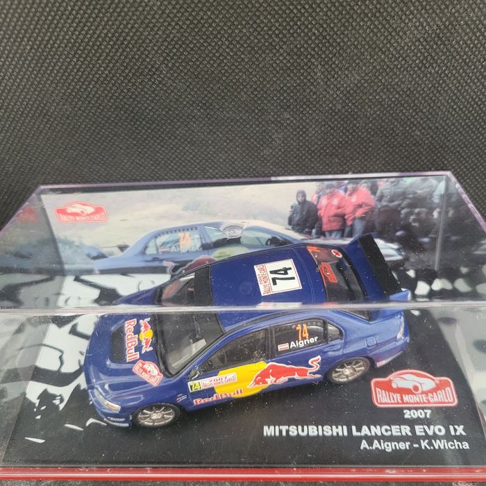 Carro miniatura Mitsubishi