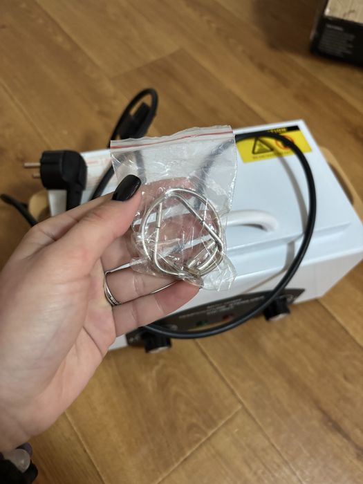 Продаю сухожар, бо вже не потрібен