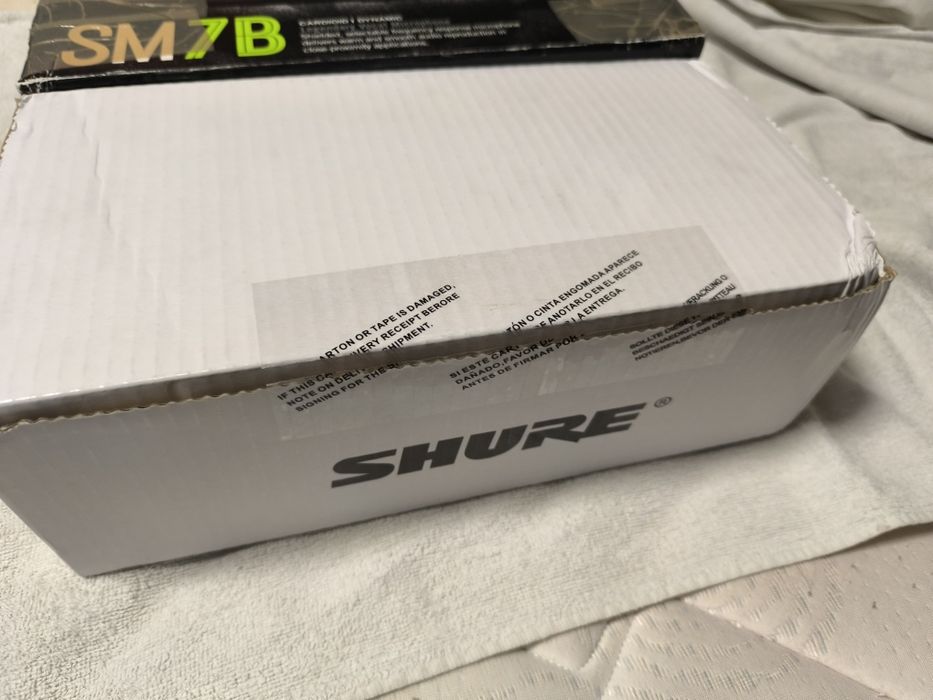 Shure SM7B Dynamic Vocal Microphone