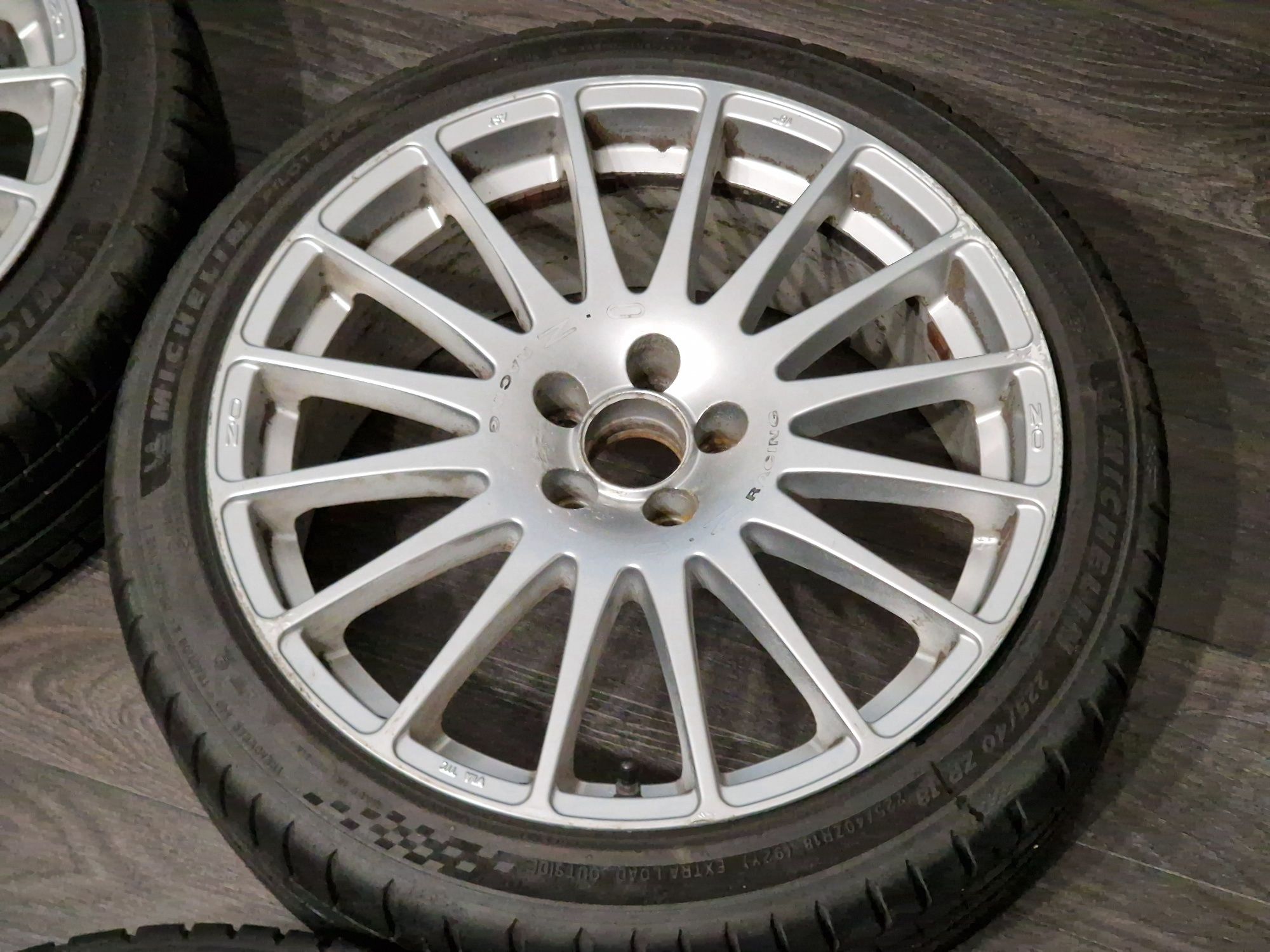 Koła OZ SUPERTURISMO 18x8" 5x100 Michelin PilotSport 225/40/18 2024