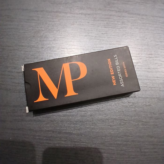 Сувенірні купюри доларів