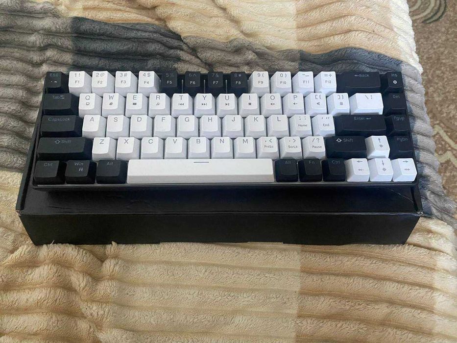 механічна клавіатура hksj v800