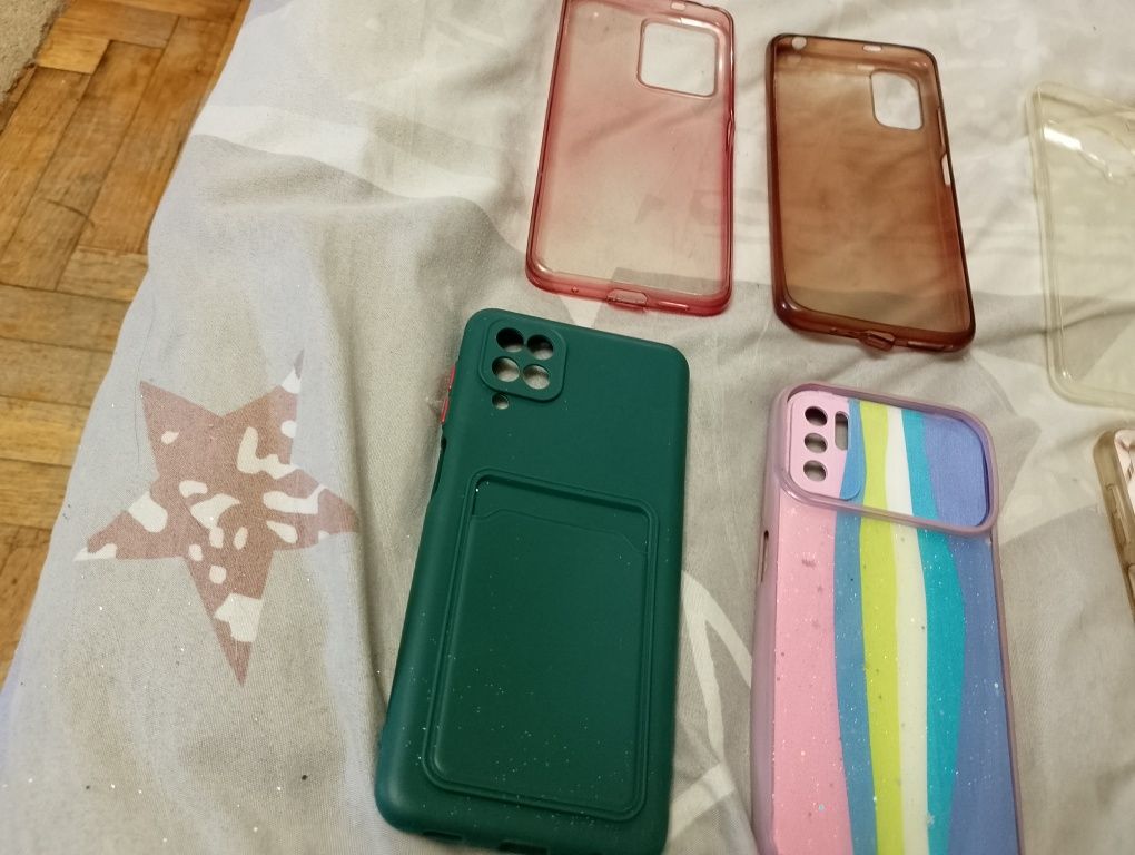 Продам чехлы для телефонов