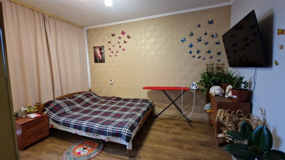 Продам 1 но кімнатну квартиру в Обухові