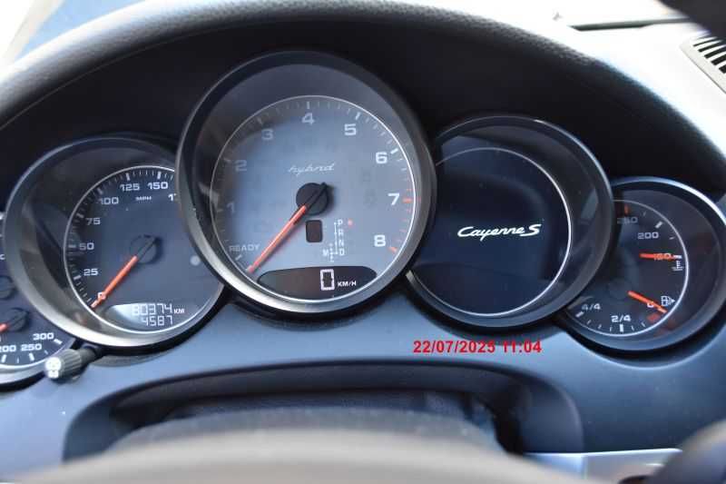 Porsche Cayenne S Hybrid