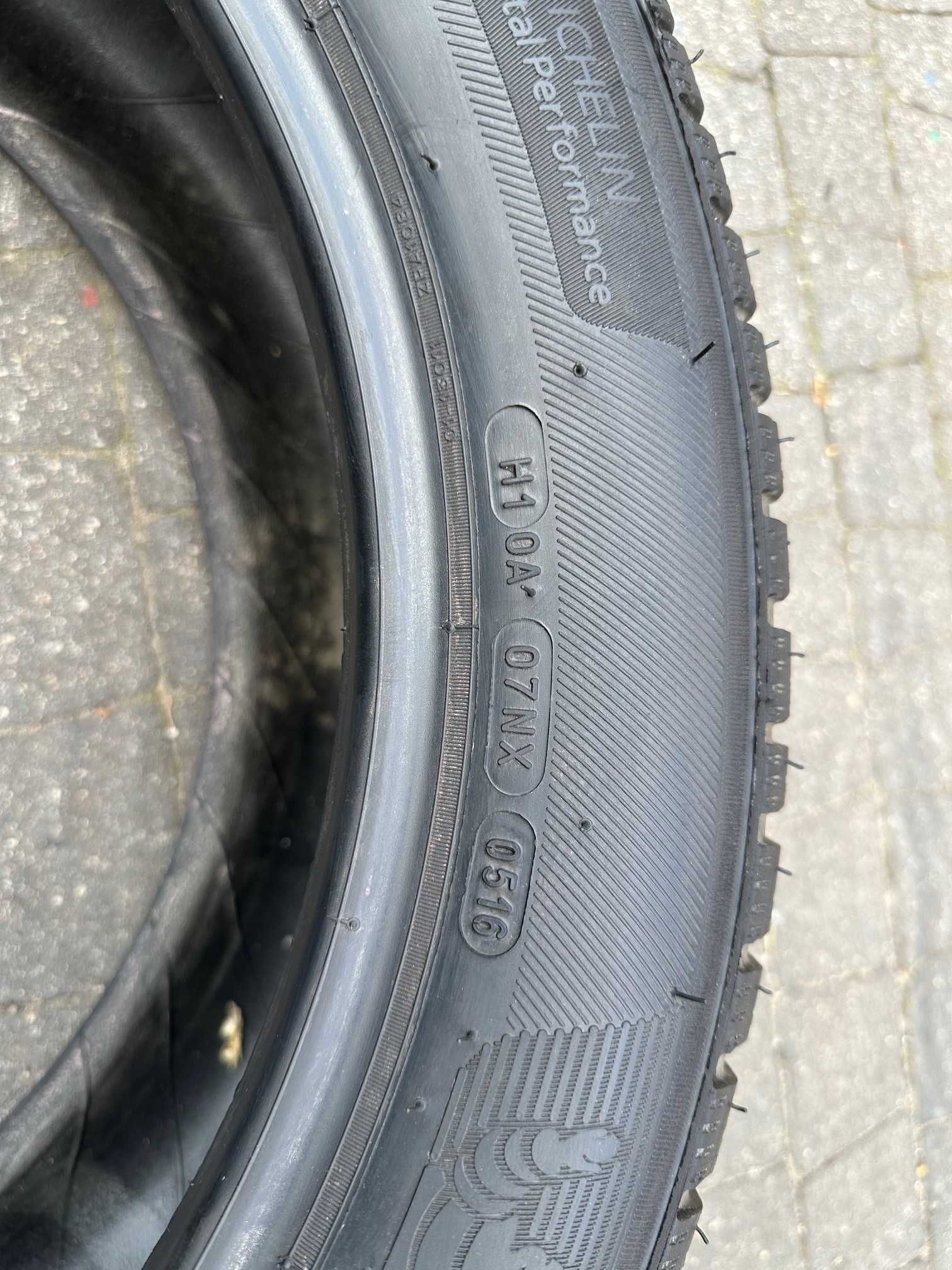 225/50R17 98V Michelin Crossclimate (838)