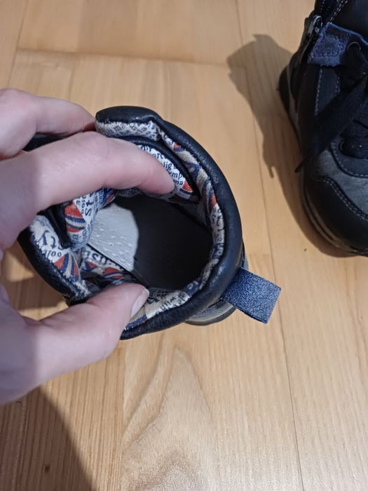 Тёплые ботинки на молнии шнурки 19-19,5 см стелька 31 размерClibee