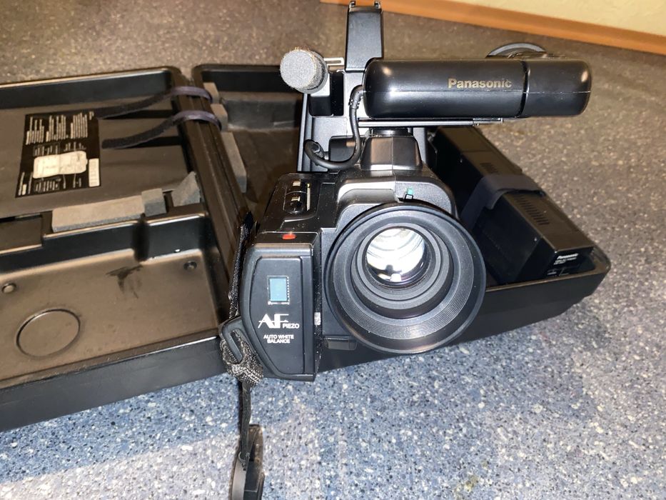 видеокамера Panasonic 7M