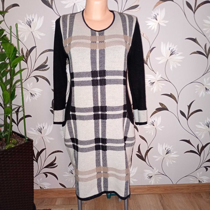 sukienka dzianinowa XL