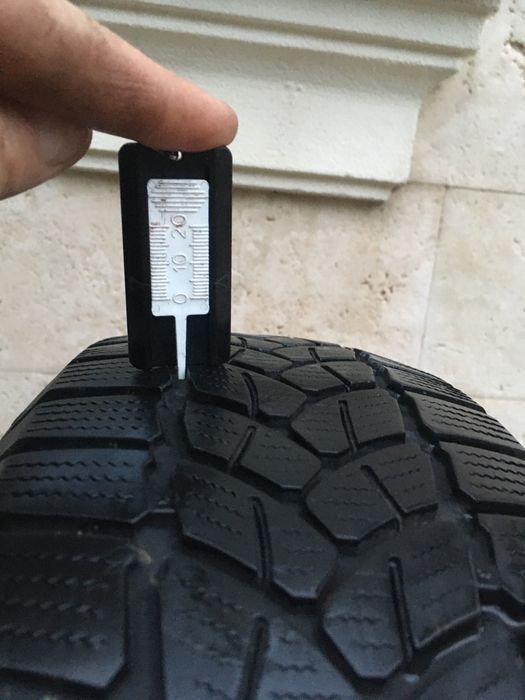 Шины б/у R14.  175/65R14 зима