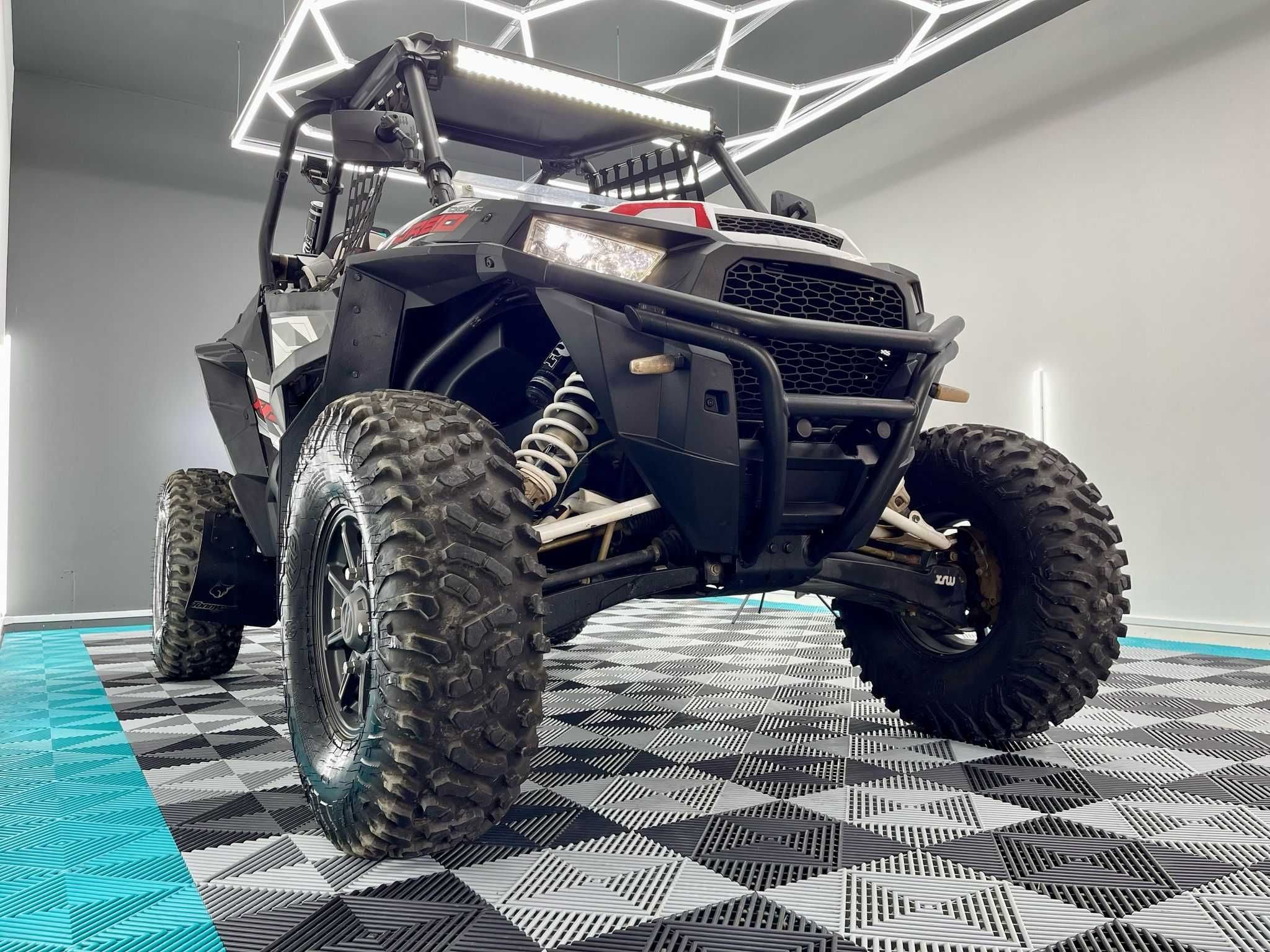 POLARIS RZR 1000 TURBO FULL EXTRAS