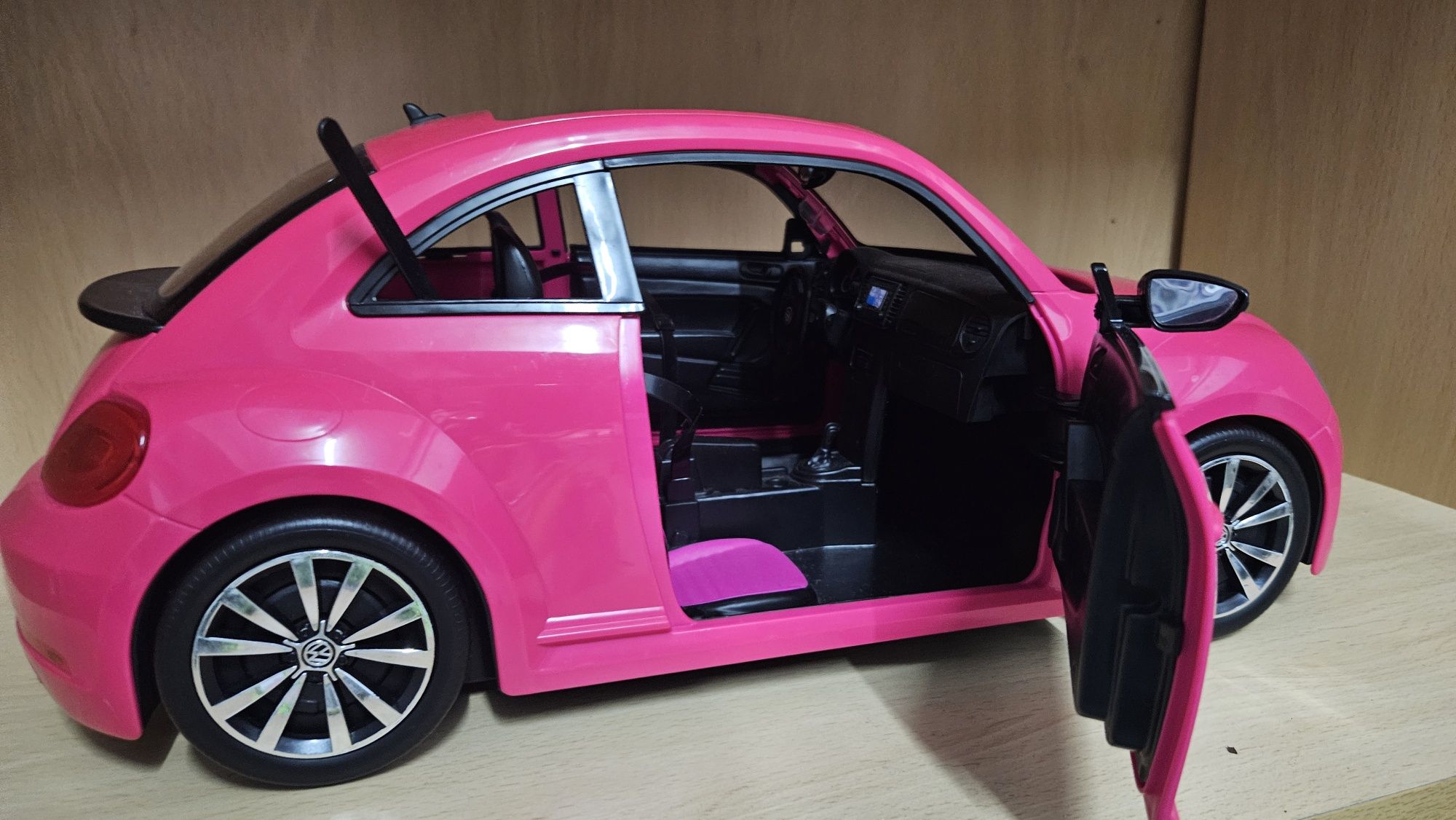 Conjunto Barbie: inclui casa Barbie story townhouse, bicicleta, carro