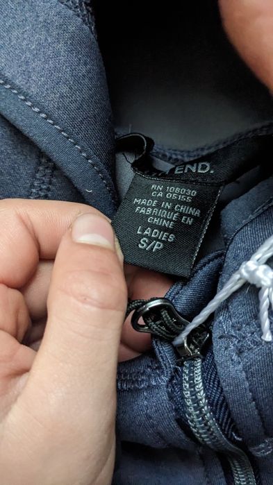 Жіноча кофта, темно синя.