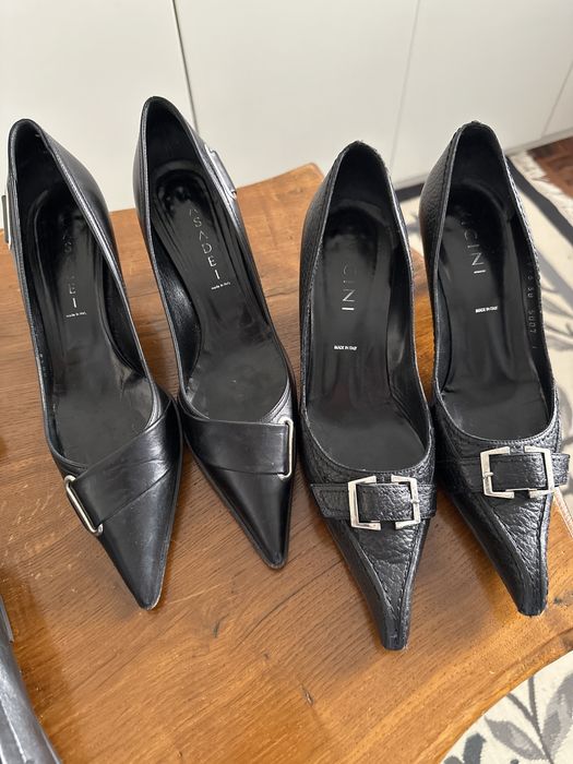 Varios pares de sapatos, que nao consigo usar.