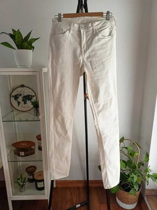 Białe jeansy 29/32 skinny regular waist