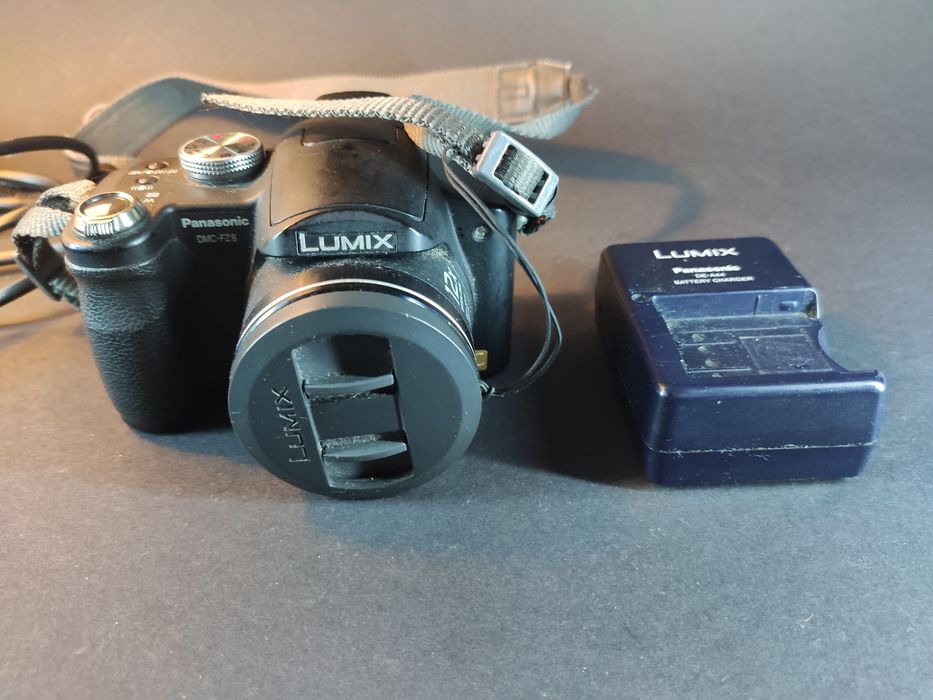 Фотокамера Panasonic LUMIX DMC FZ8 фотоапарат Leica