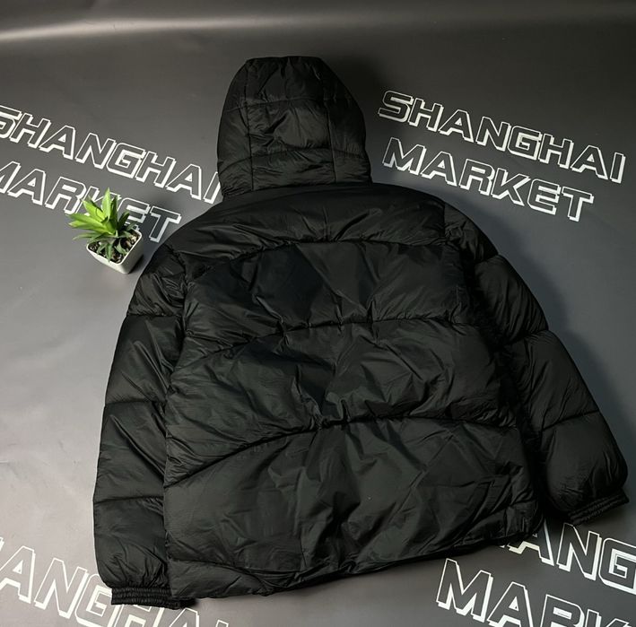 Пуховик чорний куртка Cp company Palace