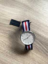 Piękny Damski Zegarek Daniel Wellington