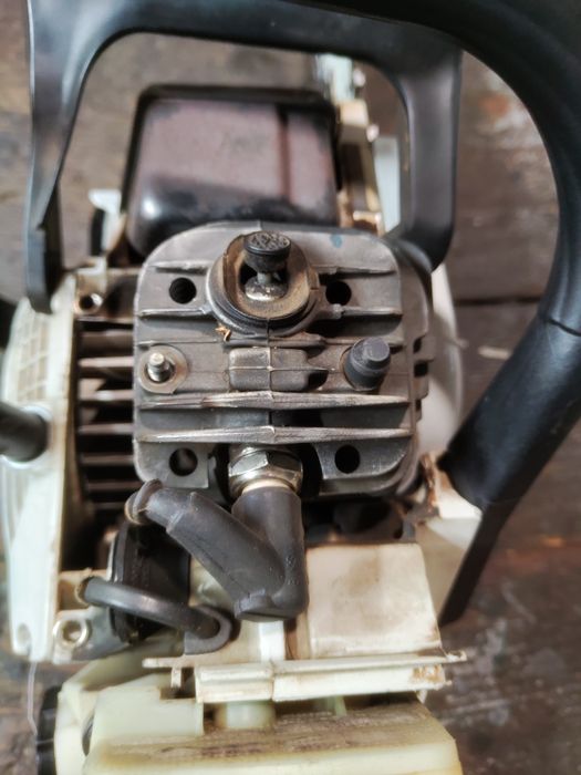 Продам бензопилу штіль мс 260.