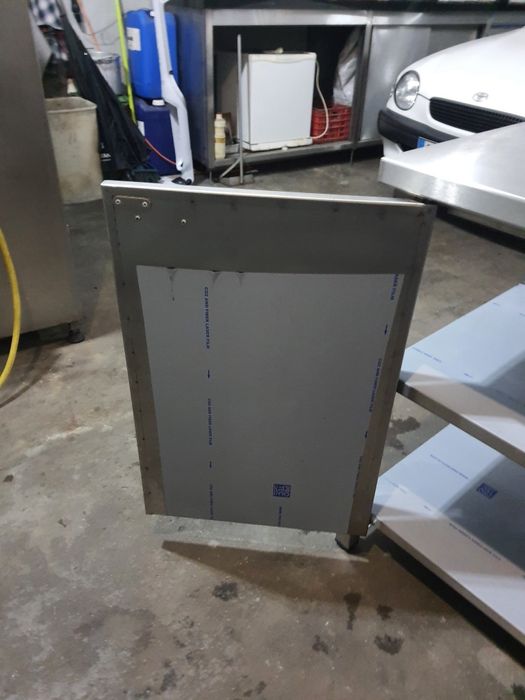 Escaparate Bancada em inox reforçado