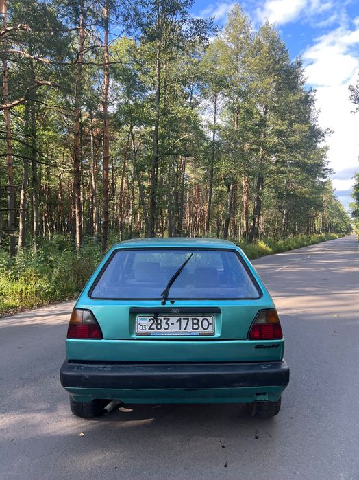 Volkswagen Golf 2