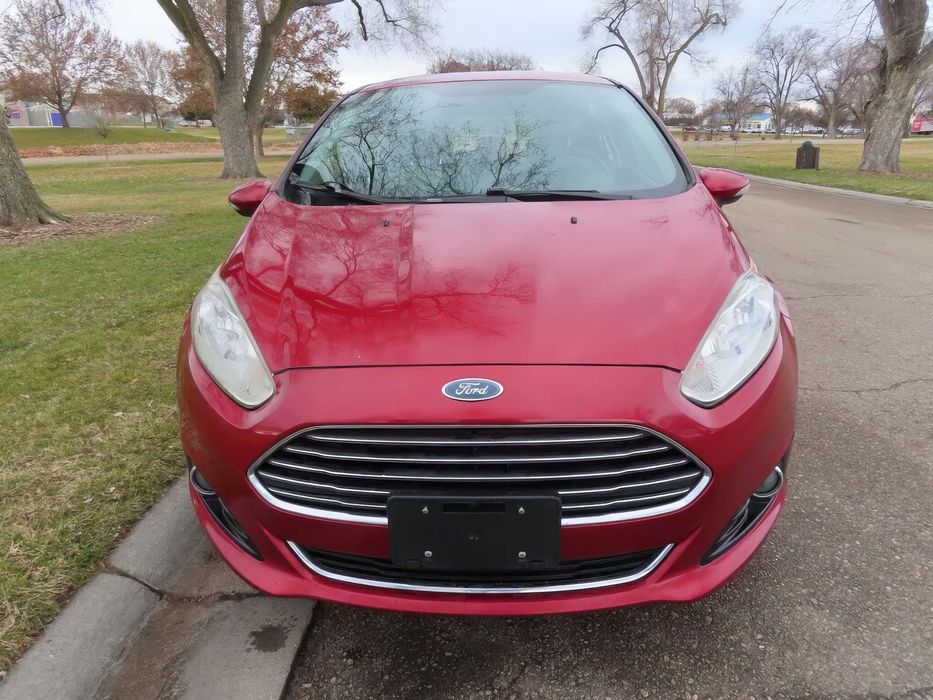 Ford Fiesta      2015