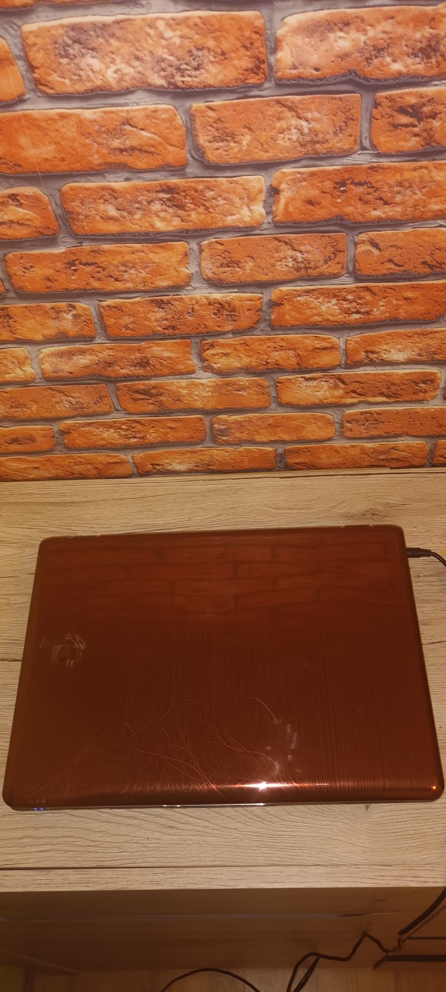Sprzedam laptopa hp pavilion dv6700  special edition.
