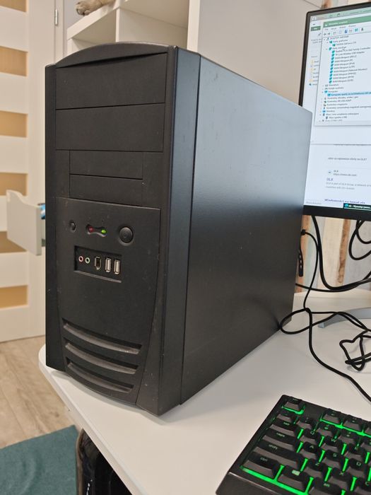 Tani komputer do prostych zadań. Athlon II X2 250, 4GB RAM, SSD