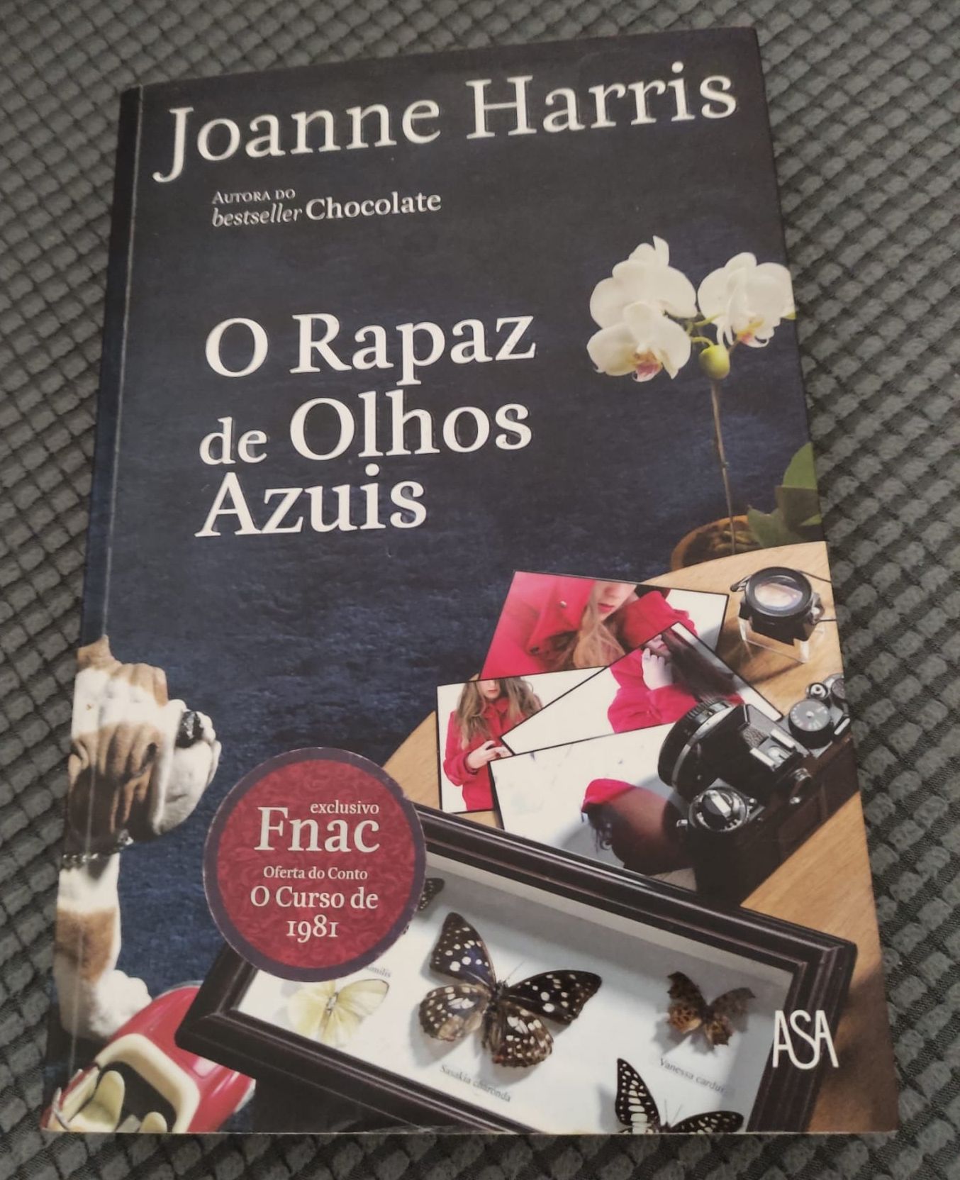 Livro Joanne Harris - O rapaz de olhos azuis