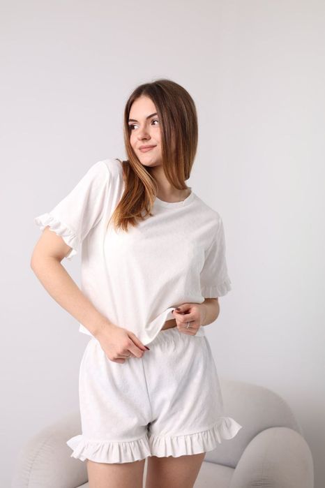 Розпродажа !!! Набір шорти і футболка .