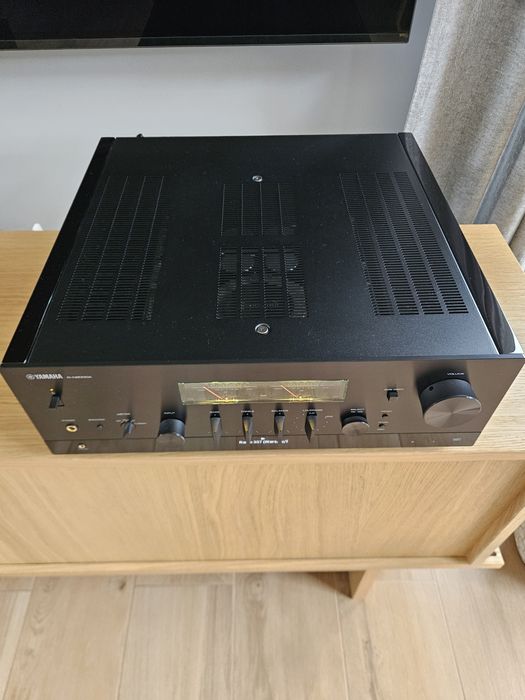 Yamaha r-n2000a jeszcze 4 lata gw kpl salon Polska