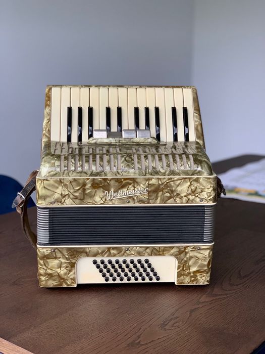 Akordeon weltmeister 40 basowy